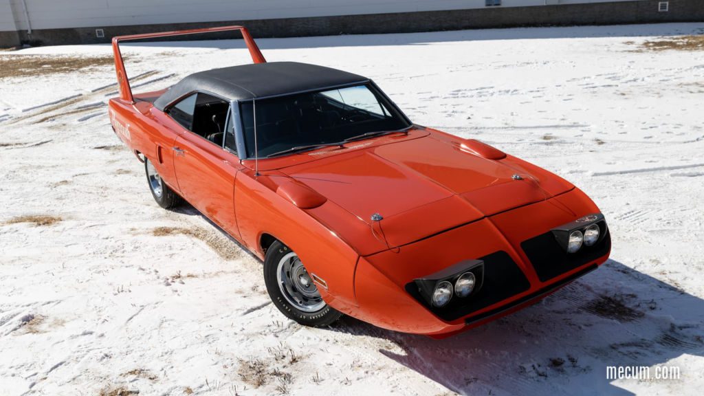 1970 Plymouth Superbird in Hemi Orange