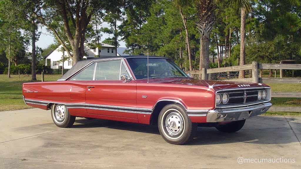 Photo of a 1967 Dodge Coronet 500 426 Hemi