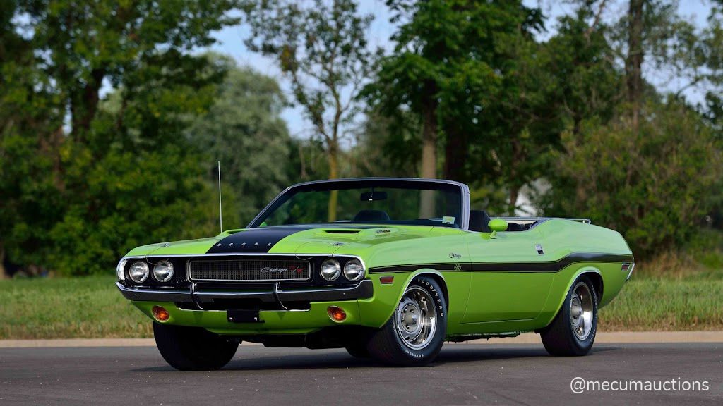 Photo of a 1970 Dodge Challenger RT 426 HEMI