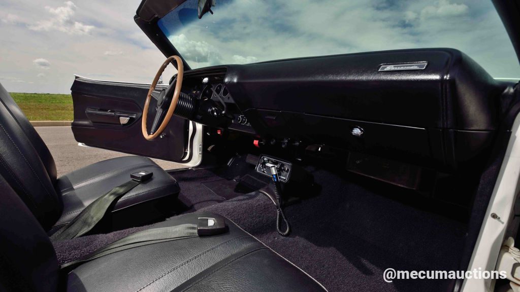 1970 Plymouth Hemi 'Cuda Convertible with a Column Shifter