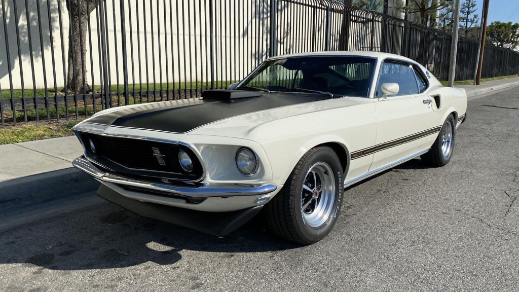 Photo of a 1969 Ford Mustang Mach 1 428CJ