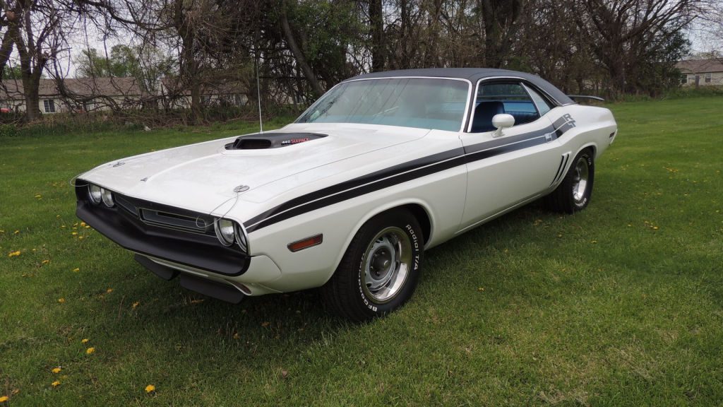 Photo of 1971 Dodge Challenger R/T 440+6