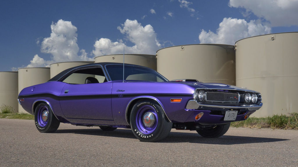 Photo of a Plum Crazy 1970 Dodge Challenger R/T Hemi