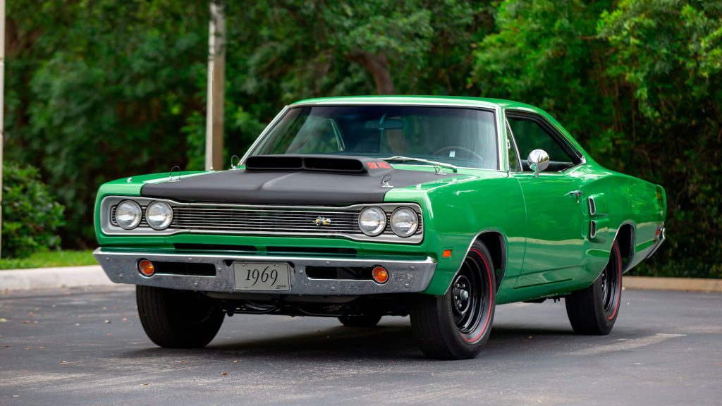 Photo of a Bright Green 1969 1/2 Dodge Super Bee A12