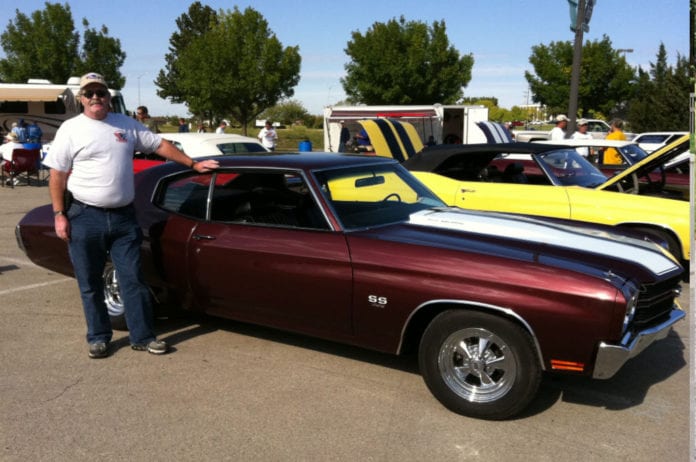 Readers Rides Mike Murchisons 1970 Chevelle Ss 396