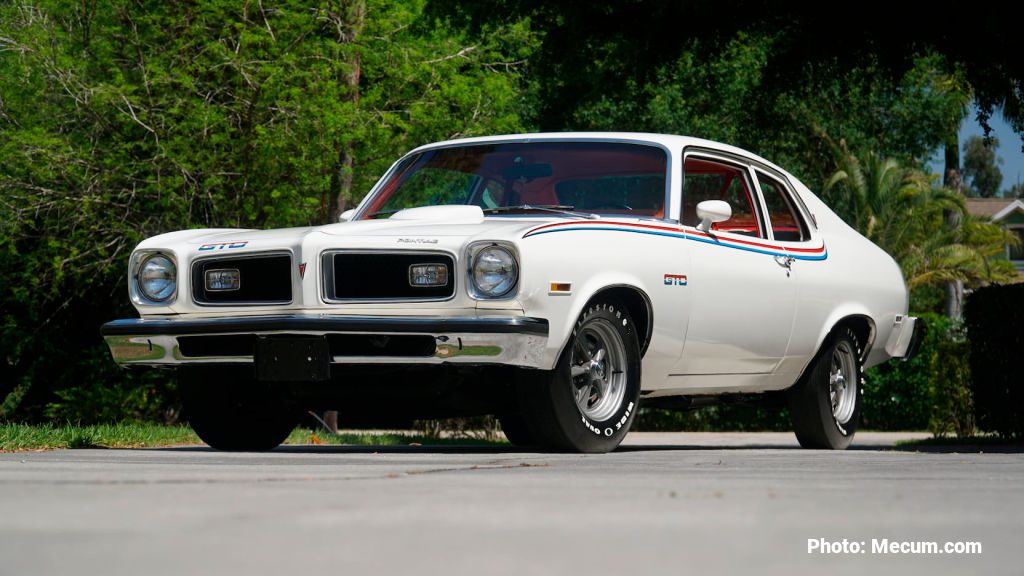 Photo of a 1974 Pontiac GTO